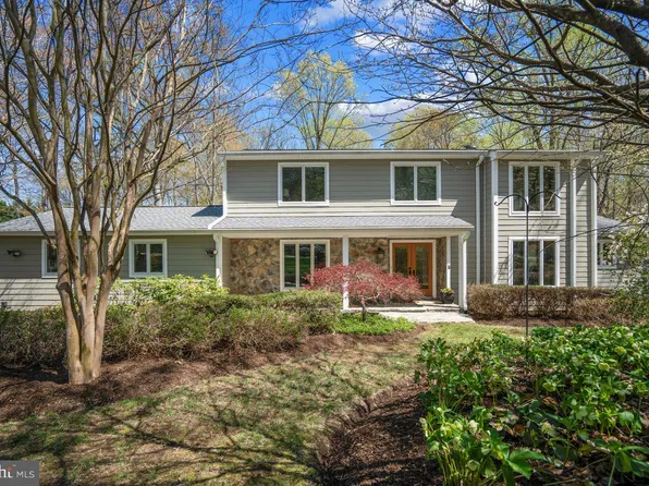 2557 Paddock Dr, Davidsonville, MD 21035