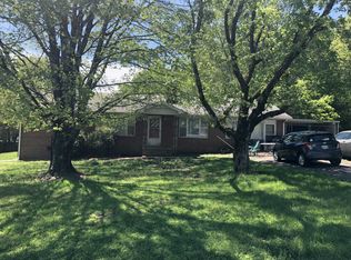 3325 New Beverly Baptist Church Rd, Knoxville, TN 37918