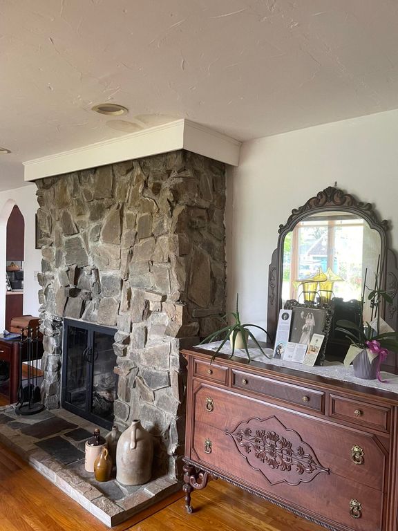 201 Center Street, Dennis Port, MA - View 3