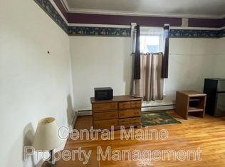 256 Main St #2, Auburn, ME 04210