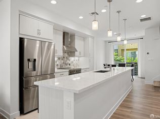 178 Uptown Cir, Oakland, CA 94607