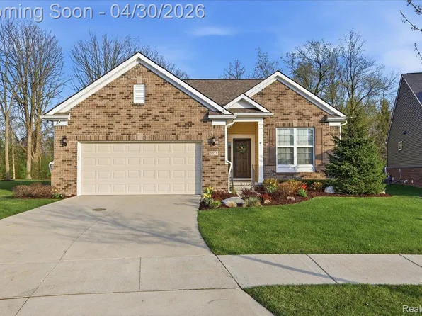 3031 Sumerlyn Ct, Auburn Hills, MI 48326