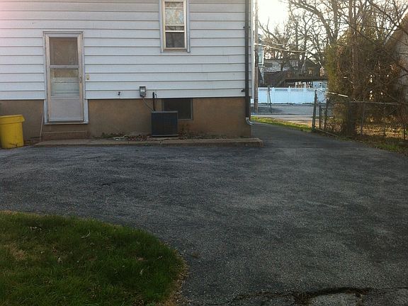 2nd image of 2304 Bristow Ave