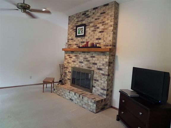 4th image of 4131 N Lunar Dr