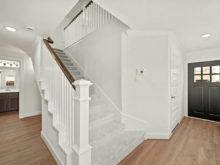 11422 Waterford Spring Trl — Photo 3