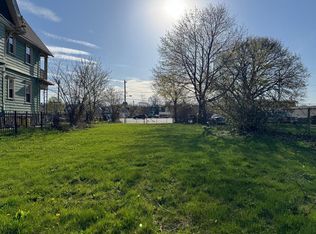 2528 N Vel R Phillips Ave, Milwaukee, WI 53212