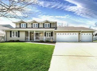 101 Regal Ln, East Peoria, IL 61611