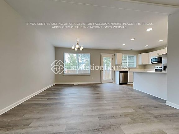 5th image of 8520 Graham Dr SE