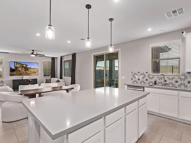 19210 W Solano Dr — Photo 16
