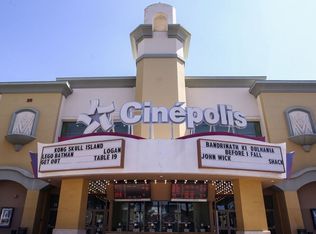 517 Massachusetts Ave #D, Vista, CA 92084