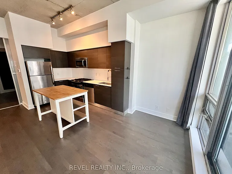 399 Adelaide St W #318 — Photo 14