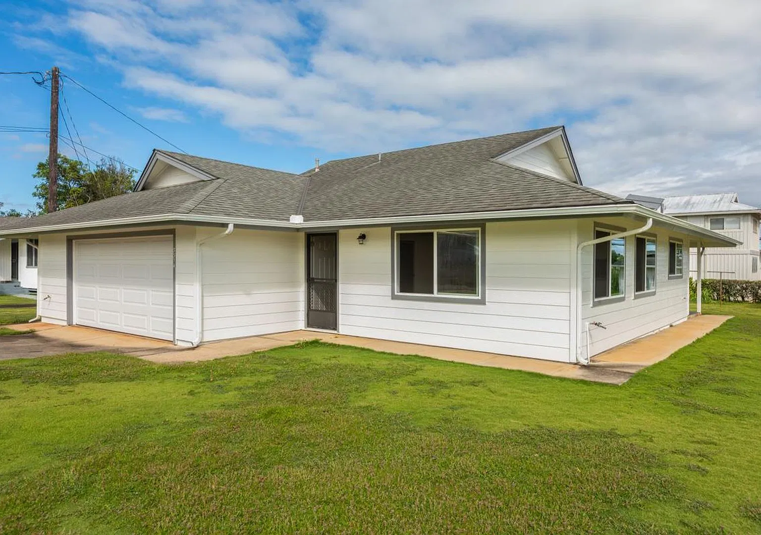 Centrally Located 3-Bedroom Home in Lihue's Isenberg Subdivision — Photo 1