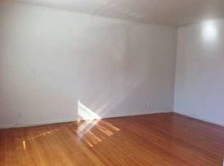 3020 74th St, East Elmhurst, NY 11370