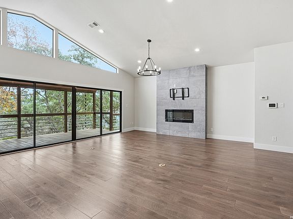 5th image of 29307 Grand Coteau