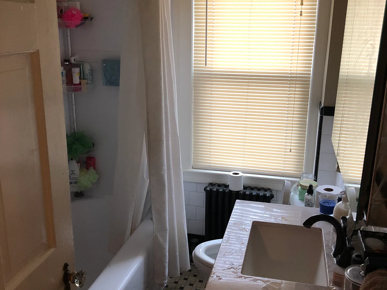 69 Linden St — Photo 4