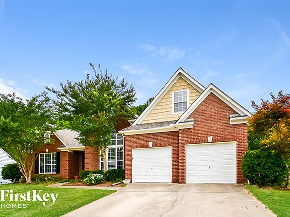 2nd image of 2582 Whispering Pines Dr
