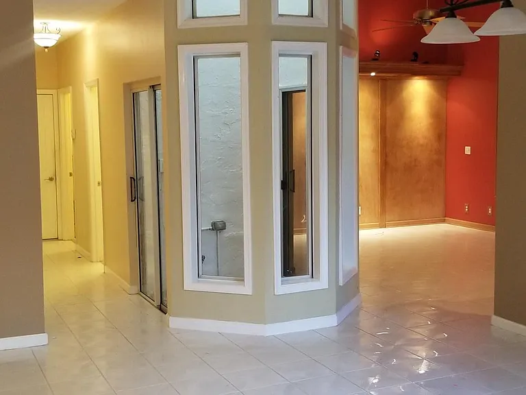 6533 Windsor Dr — Photo 3