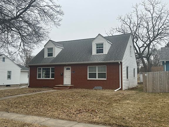 2nd image of 1612 Burnett Ave