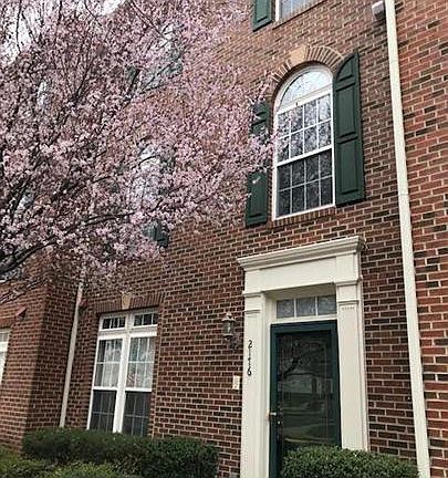 2nd image of 2176 Abbottsbury Way #37