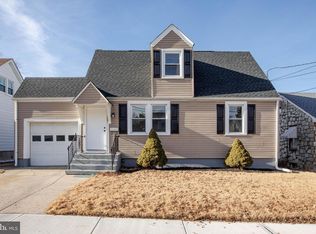 157 Churchill Ave, Hamilton, NJ 08610
