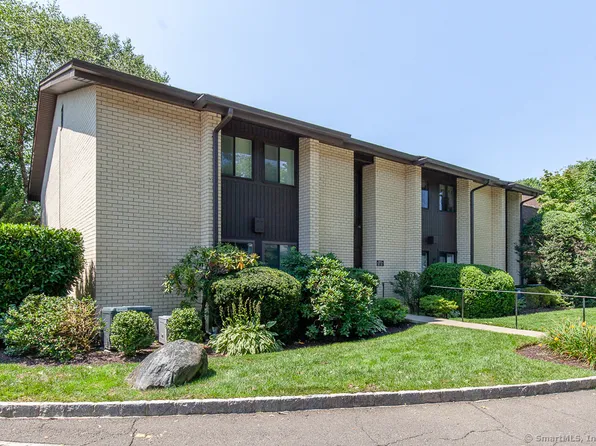 249 Hamilton Avenue #21, Stamford, CT 06902