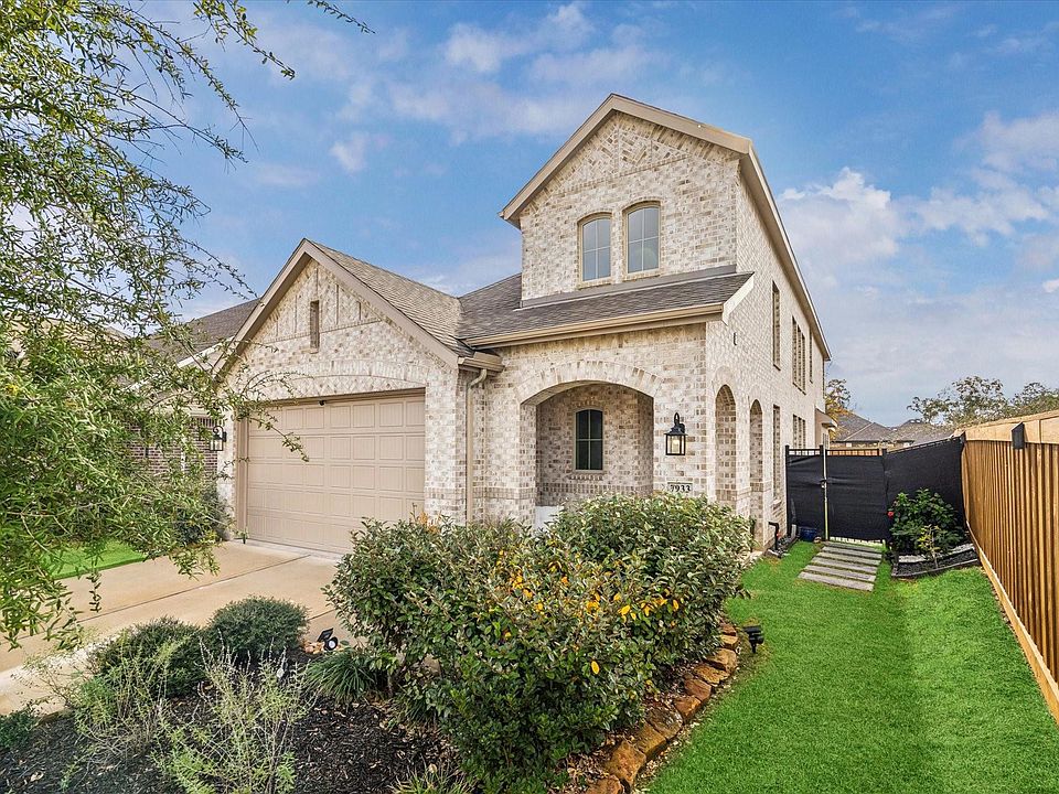 1st image of 7933 Spring Run Dr