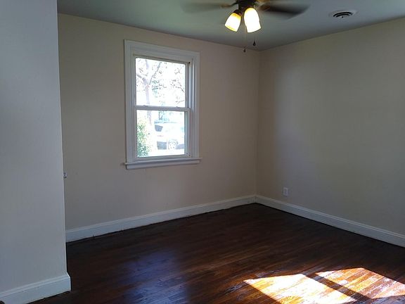 2nd image of 1804 Rogers St
