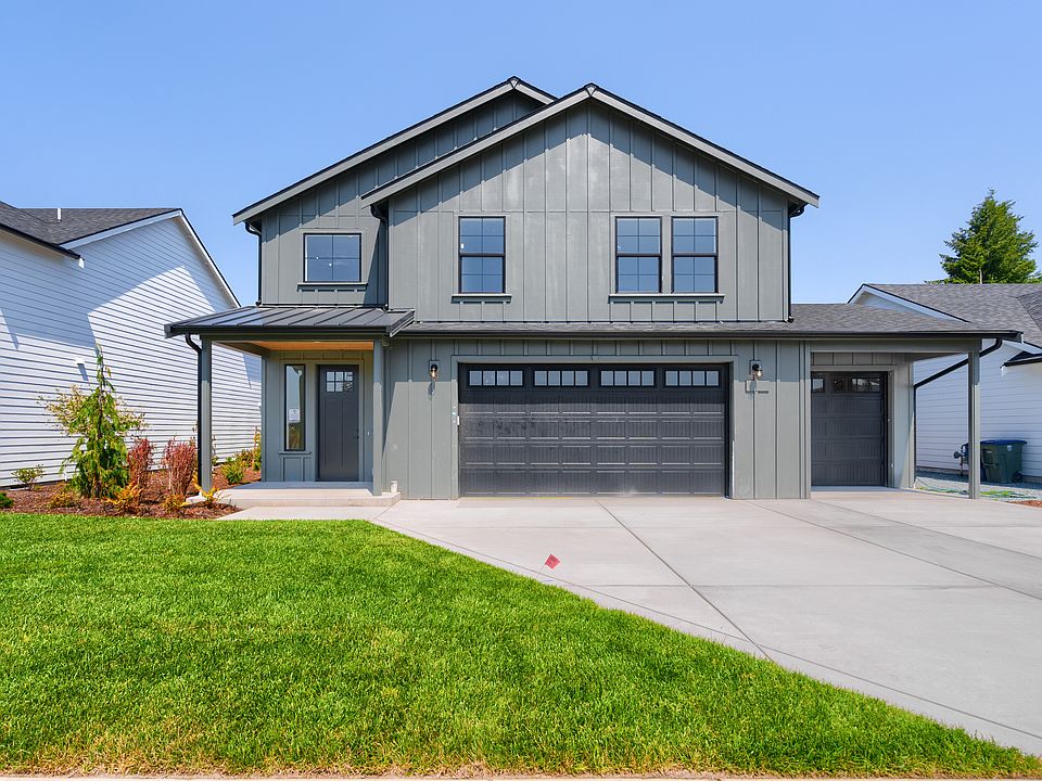 2601 - Hattie Plan - Features and colors may differ.