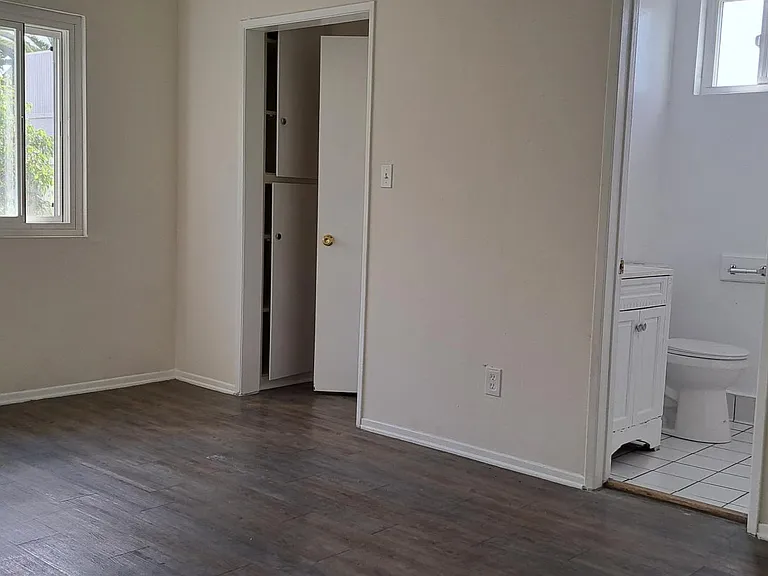159 E Spruce Ave #7 — Photo 2