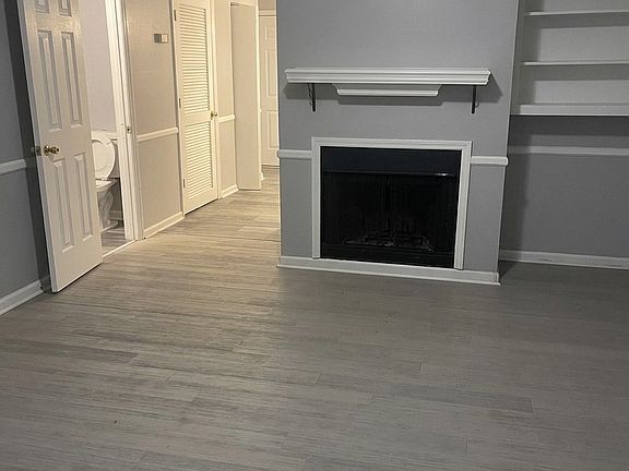 2nd image of 3243 Anderson Rd