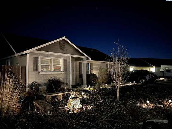 3rd image of 5130 Monica St