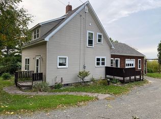 1515 Main St, Mapleton, ME 04757