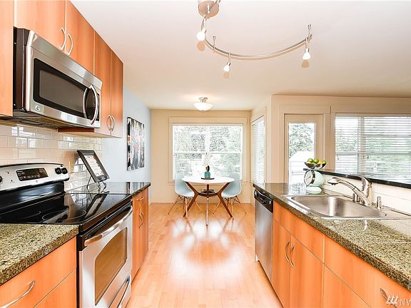 4th image of 22910 90th Ave W Unit D303