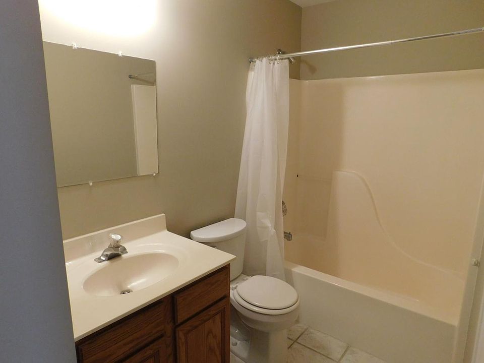 main level bath