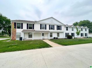 107 Villa Rd, Alta, IA 51002