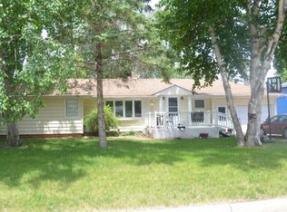 308 Maywood Ave, Eagle Lake, MN 56024