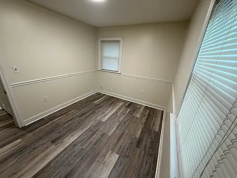 107 Sharyn Ln — Photo 10