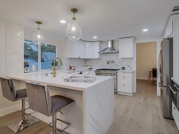 5th image of 4794 Jeffer Ln