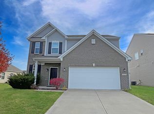 5773 Bluff View Ln, Whitestown, IN 46075