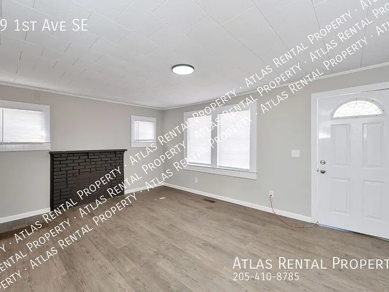 49 1st Ave SE — Photo 6