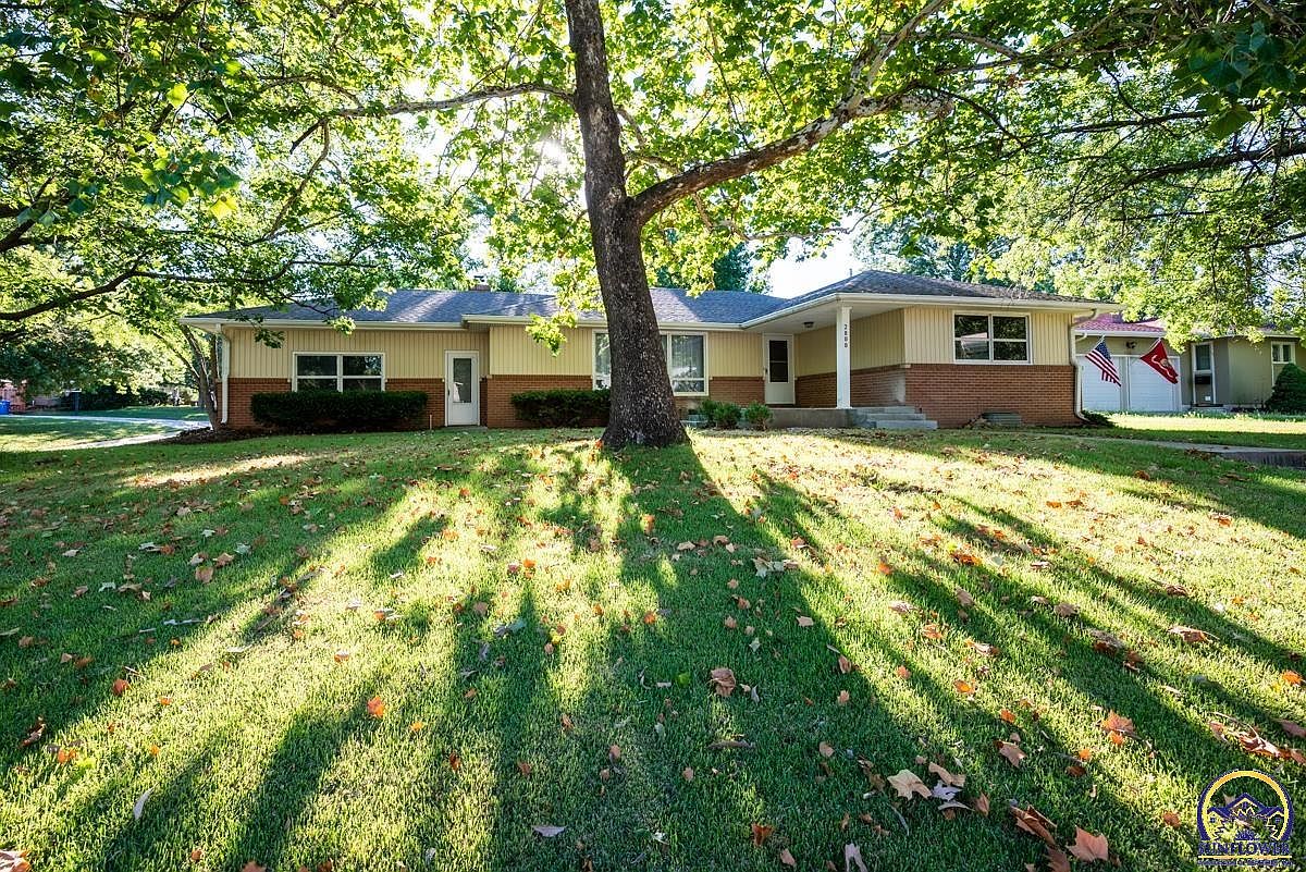 2800 SW Jewell Ave, Topeka, KS 66611 Zillow