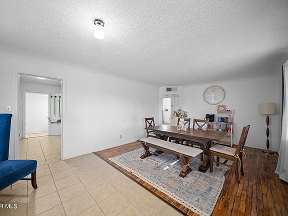 4th image of 801 Burgess Dr