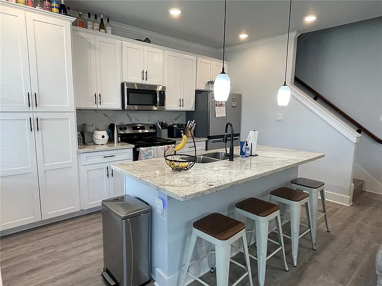 1448 Ailin Dr — Photo 6