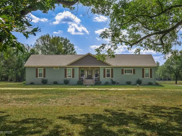 10147 Ferry Lake Rd, Oil City, LA 71061