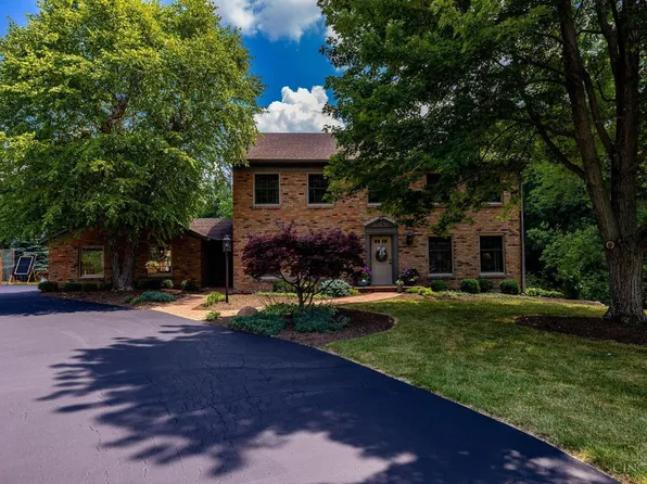 1176 Gleneagles Ct, Cincinnati, OH 45233