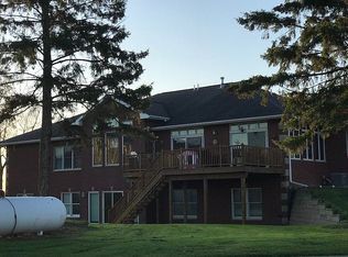 5240 Fairview Cemetery Rd NE, Iowa City, IA 52240