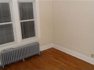 1802 Broad St APT B3, Hartford, CT 06114