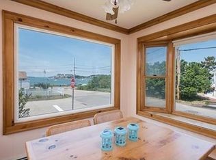 6 Q St, Hull, MA 02045