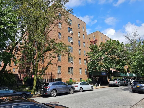 32-42 89 Street Street #602, East Elmhurst, NY 11369