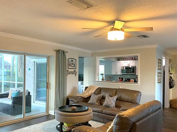 5th image of 1110 Hilda Ct